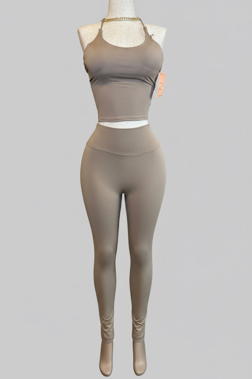 DAM YALL ARE FAST WORKOUT SET | Beige Women’s Tummy Compression Workout Set – Sculpting Top & Leggings | Sophi Haus
